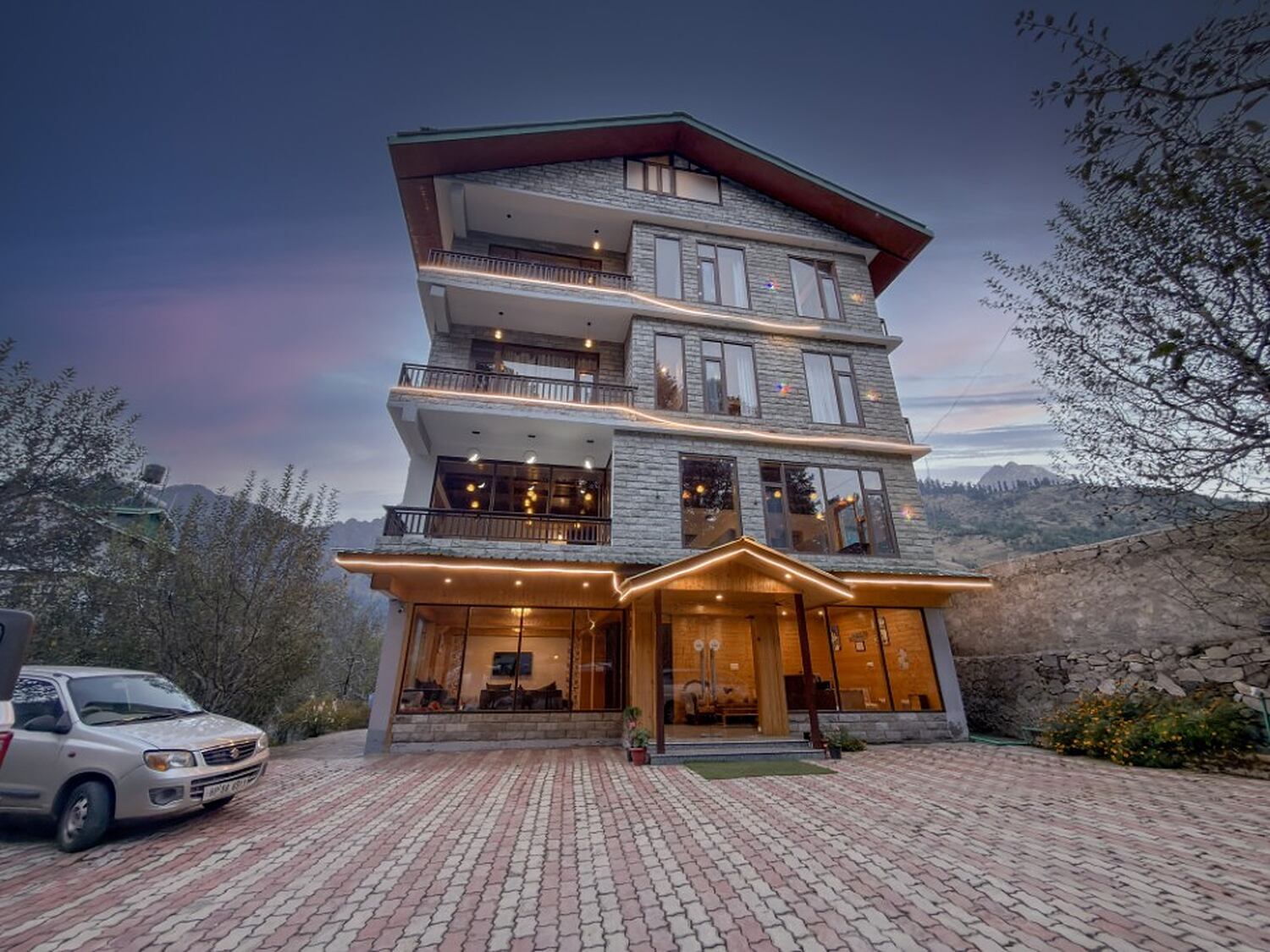 MR Villa Manali facade in evening light
